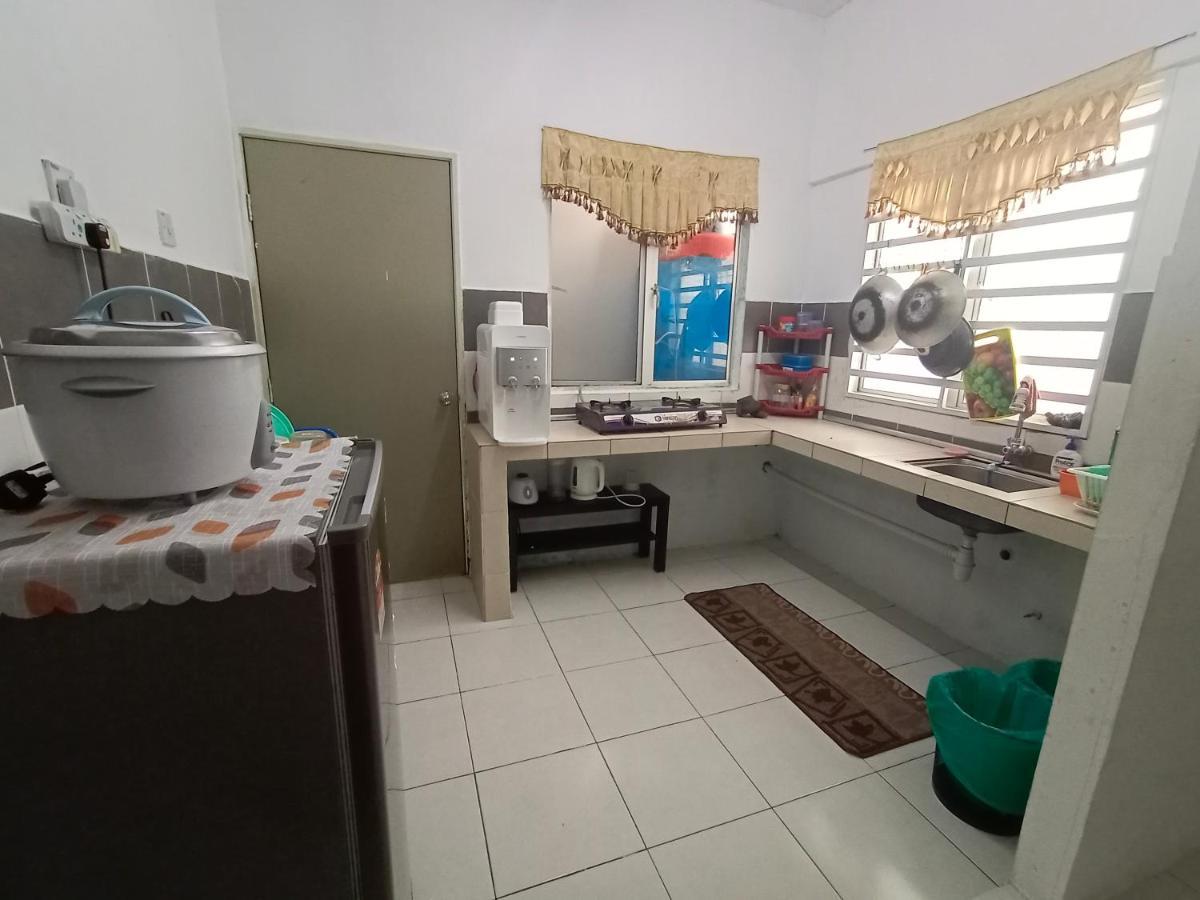 Nurul Aisyah Homestay Tanah Rata Luaran gambar